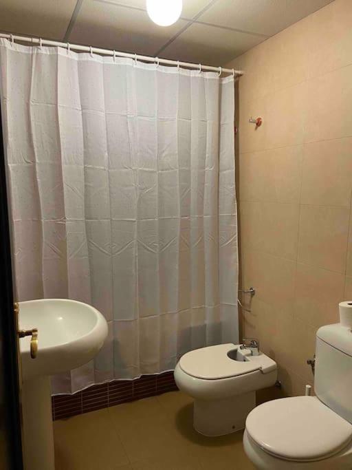 Atico Santa Lucia Terraza Y Parking Gratuitos Apartman Alcalá de Guadaira Kültér fotó