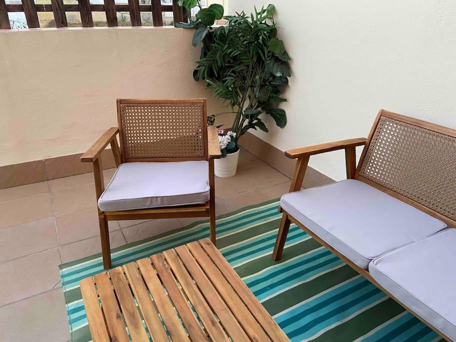 Atico Santa Lucia Terraza Y Parking Gratuitos Apartman Alcalá de Guadaira Kültér fotó
